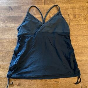 Lululemon size 8 hot yoga tank